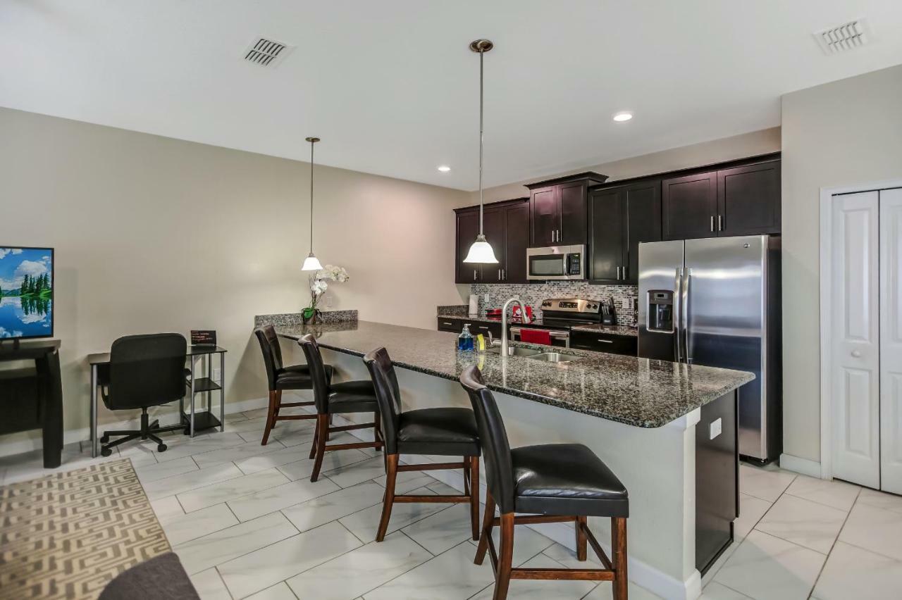 C - New 4 Bedroom Home - 5 Miles To Disney - Free Water Park - Private Pool 基西米 外观 照片