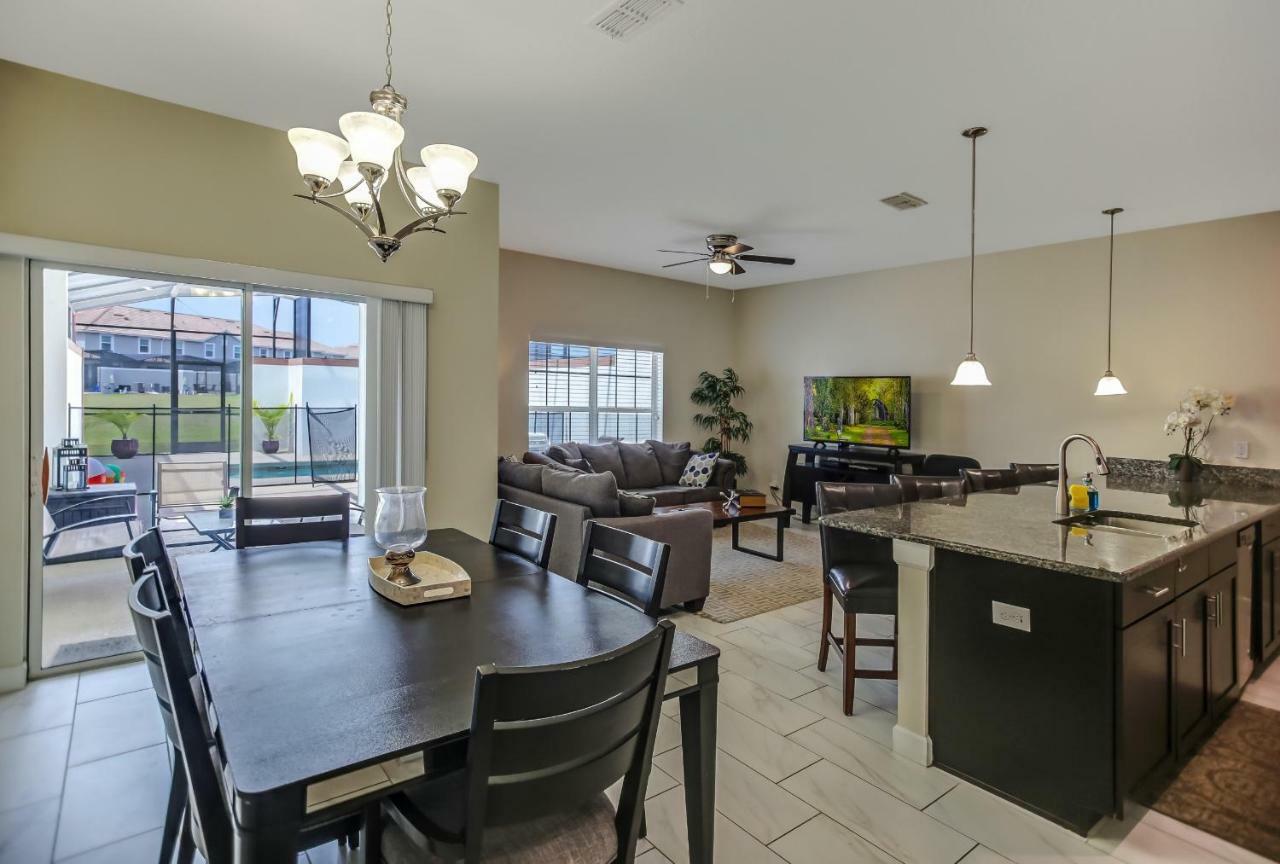 C - New 4 Bedroom Home - 5 Miles To Disney - Free Water Park - Private Pool 基西米 外观 照片